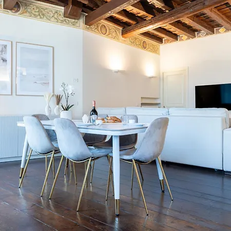 Marco Dolce Apartment *